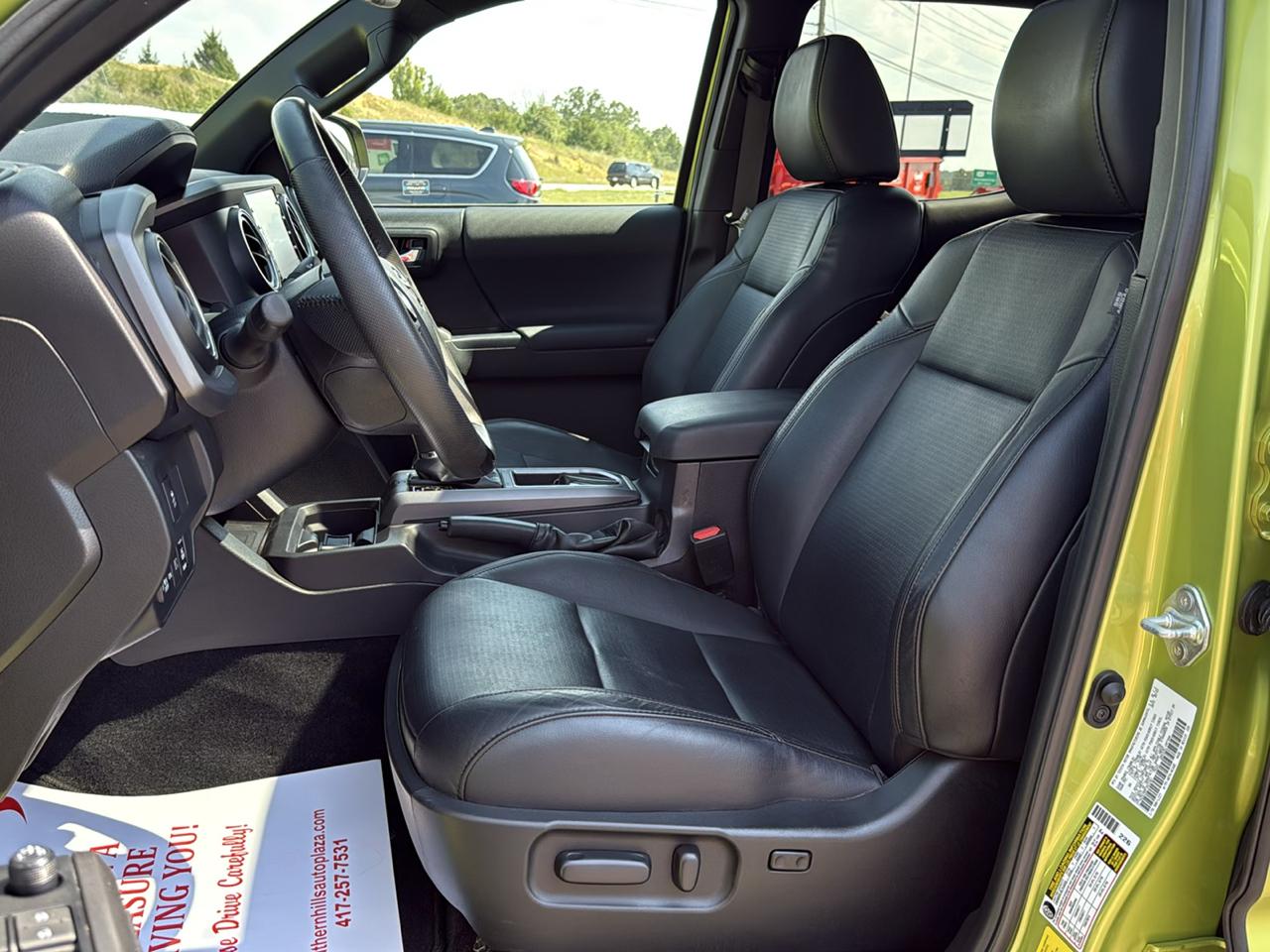 Toyota Tacoma SR5 Dbl Cab 2WD V6 at 2023
