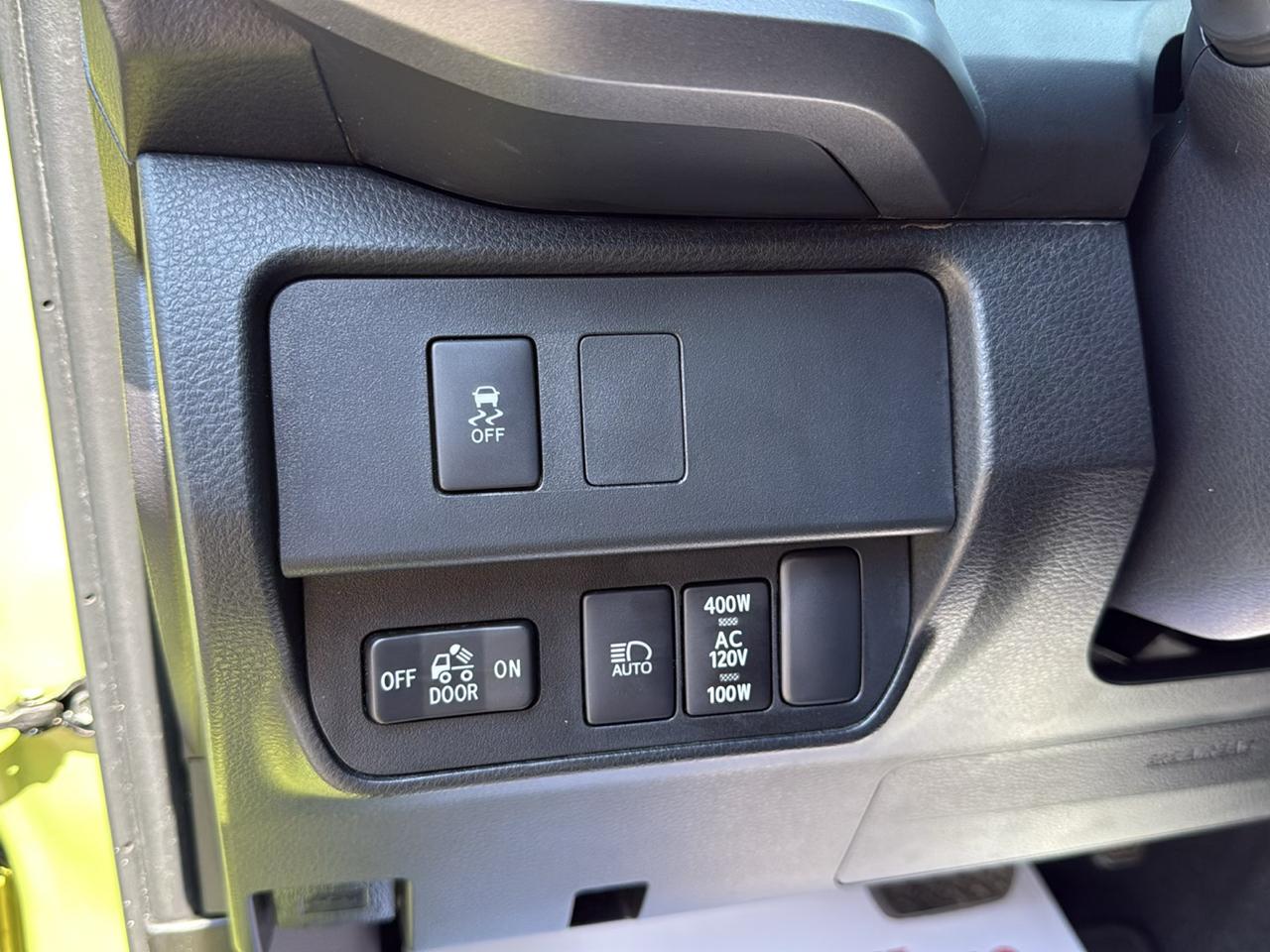 Toyota Tacoma SR5 Dbl Cab 2WD V6 at 2023