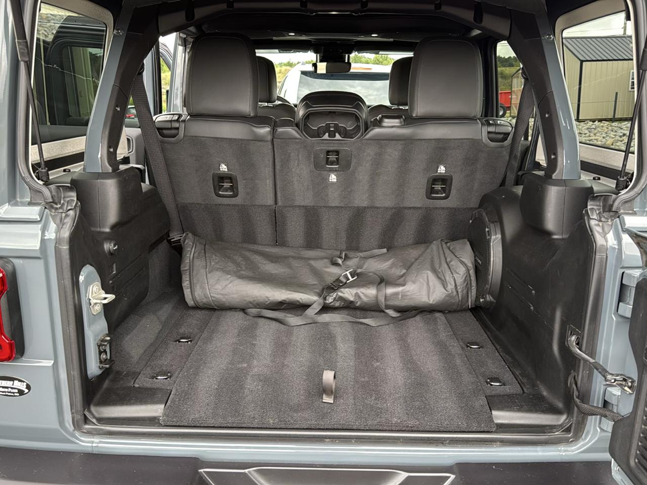 Jeep Wrangler Sahara 4D SUV 4WD 2024