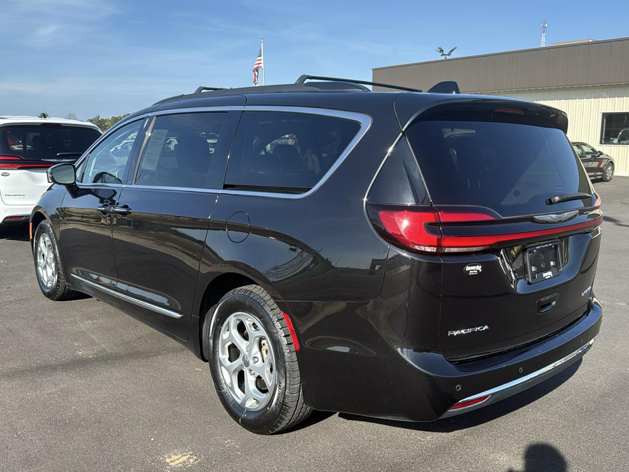 Chrysler Pacifica Limited Wagon 2023