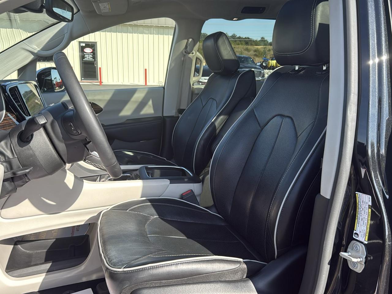 Chrysler Pacifica Limited Wagon 2023