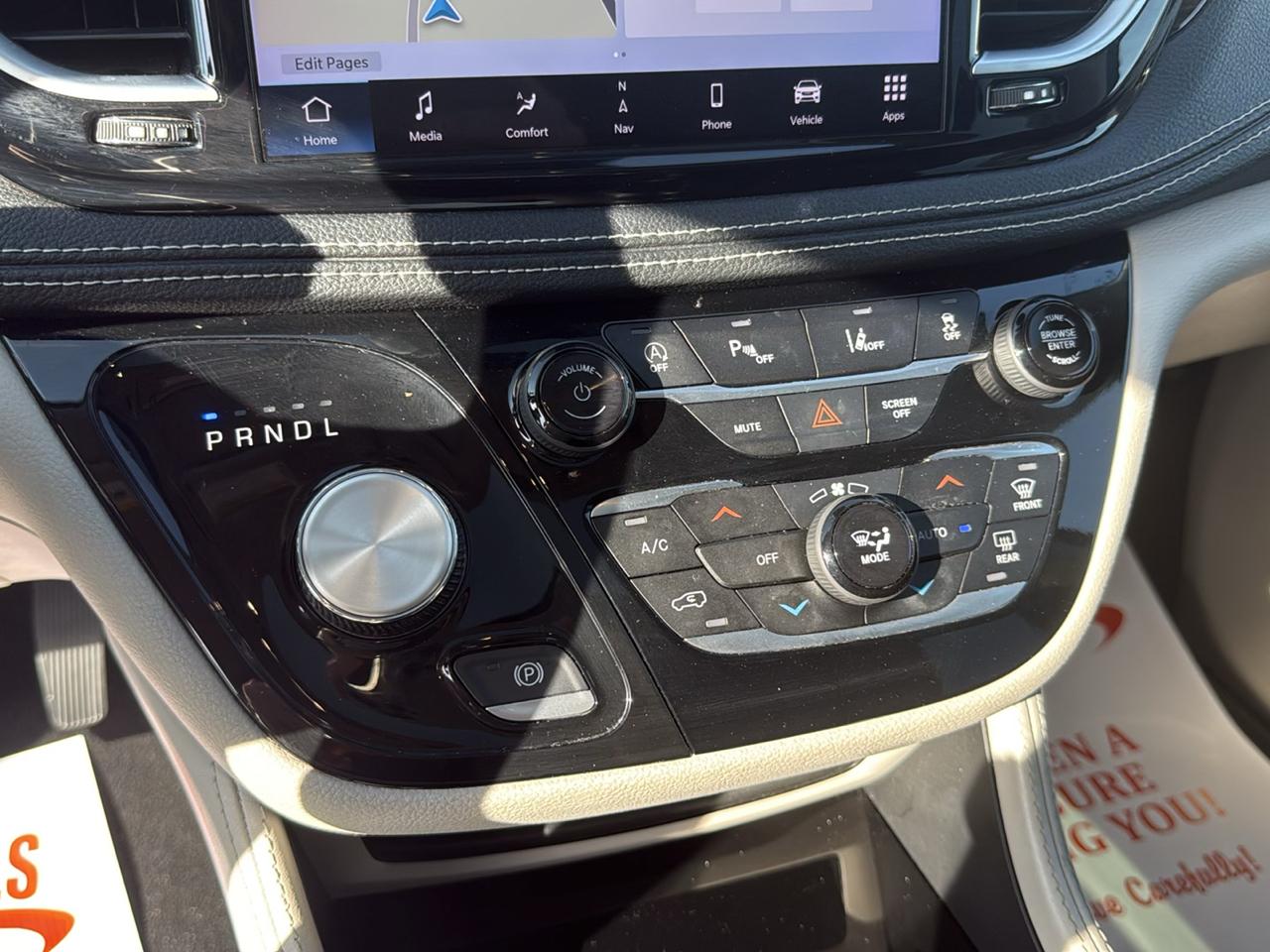 Chrysler Pacifica Limited Wagon 2023