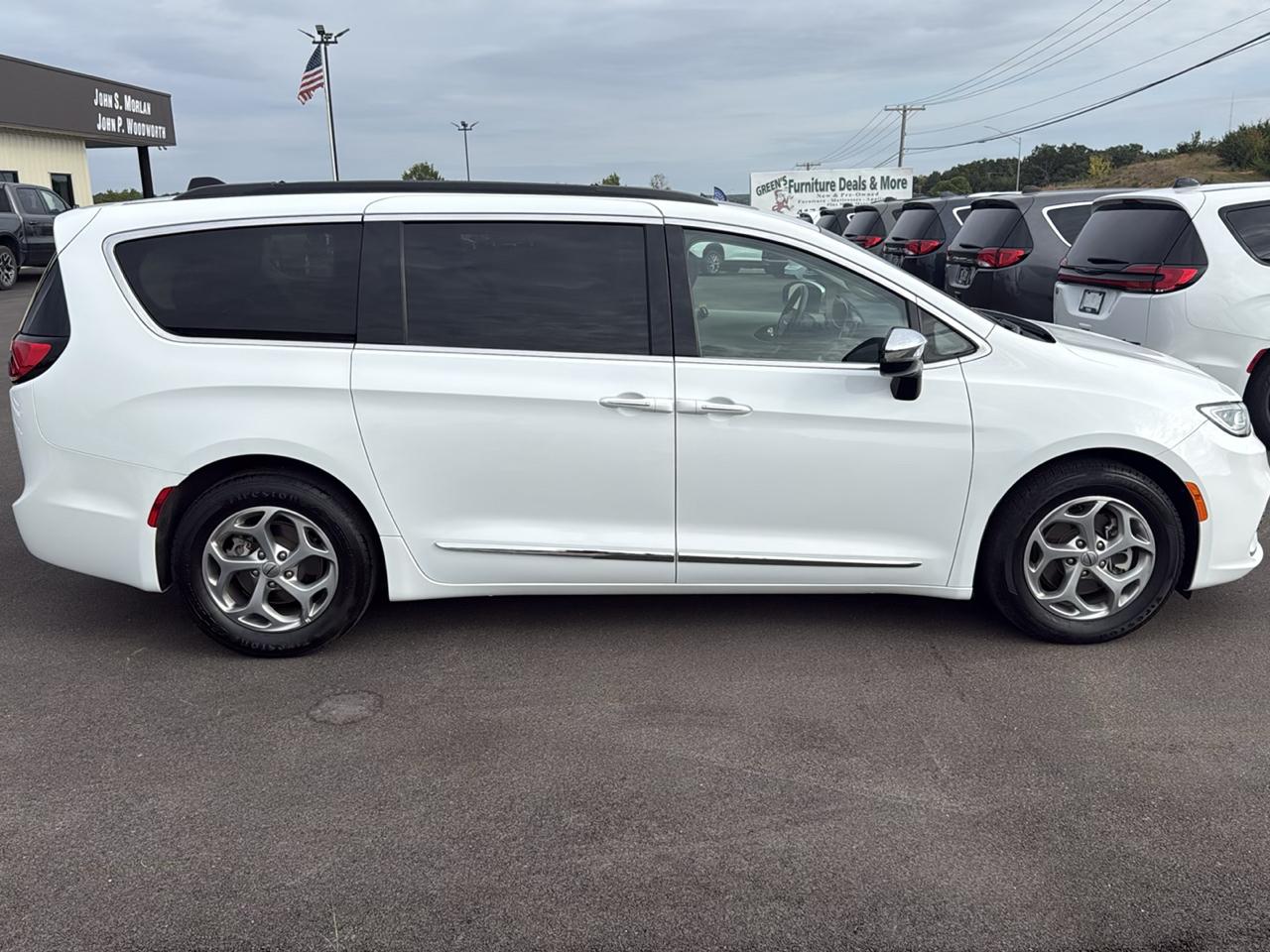 Chrysler Pacifica Limited Wagon 2023