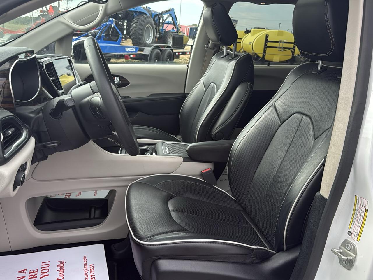 Chrysler Pacifica Limited Wagon 2023