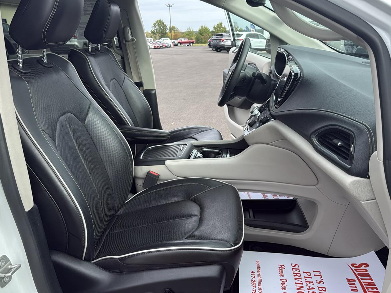 Chrysler Pacifica Limited Wagon 2023