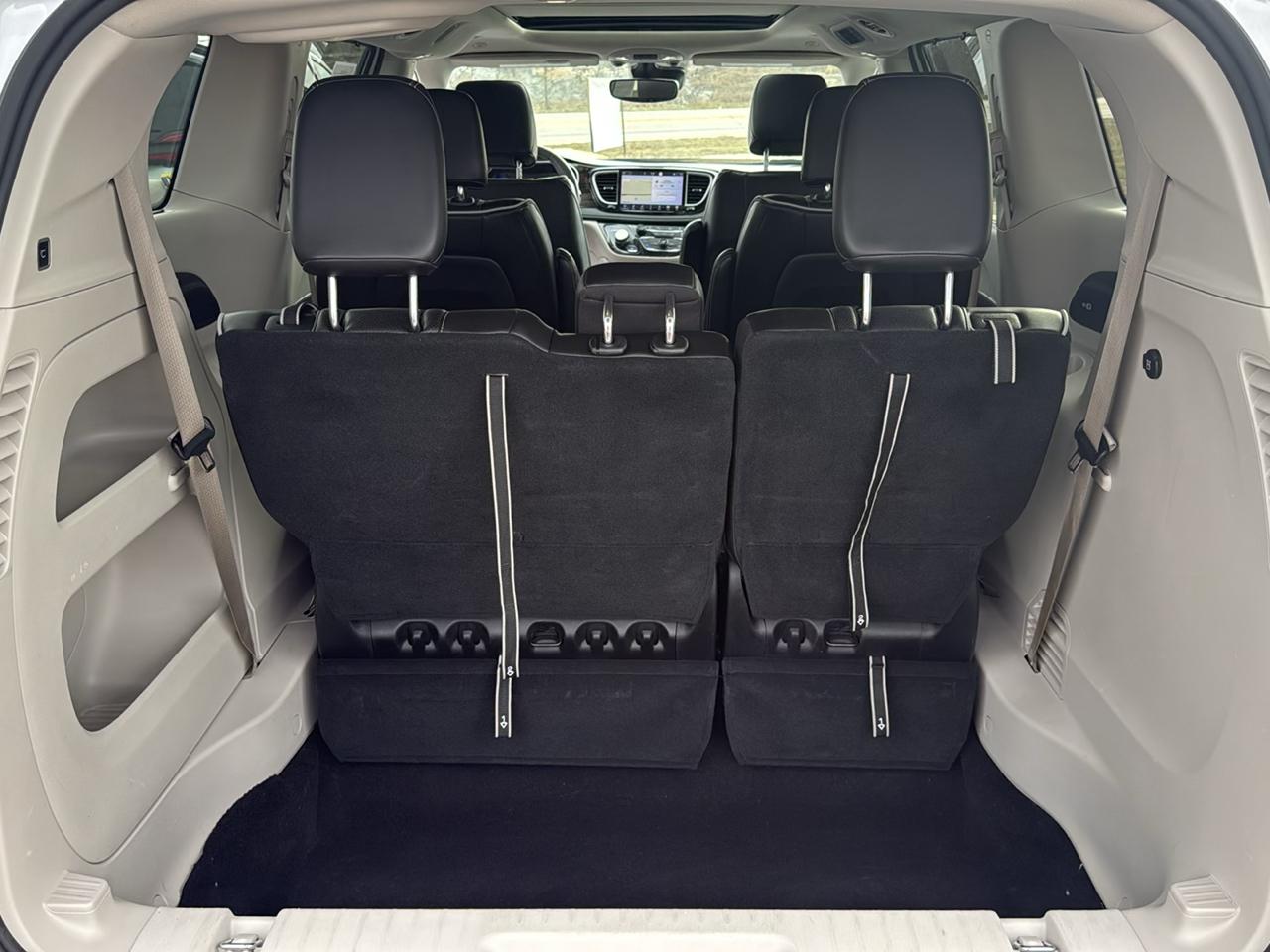 Chrysler Pacifica Limited Wagon 2023