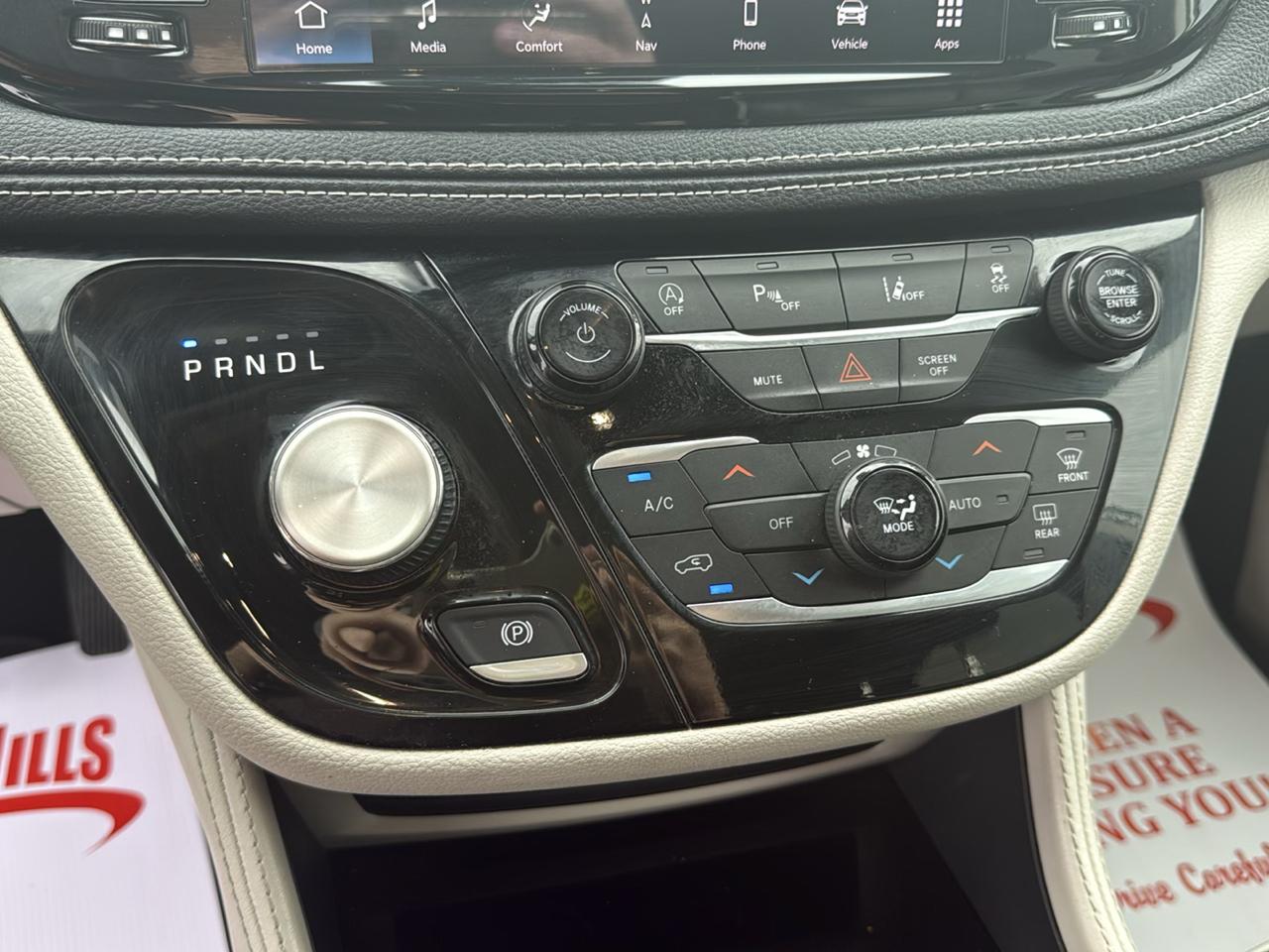 Chrysler Pacifica Limited Wagon 2023