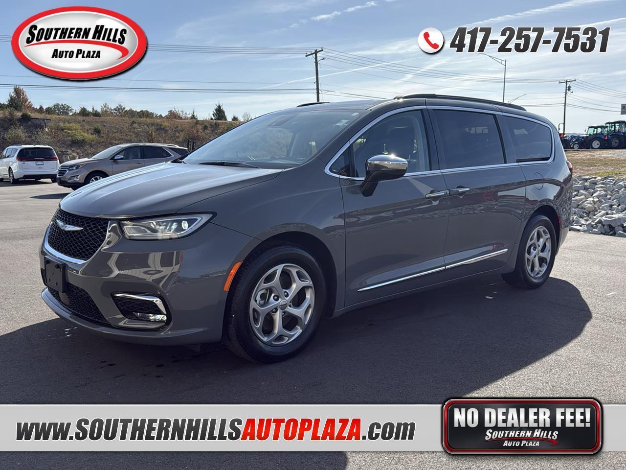 2023 Chrysler Pacifica Limited Wagon