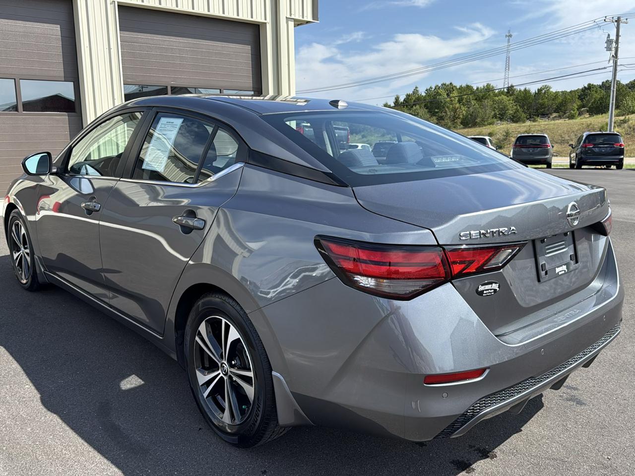 Nissan Sentra SV 4D Sedan 2022
