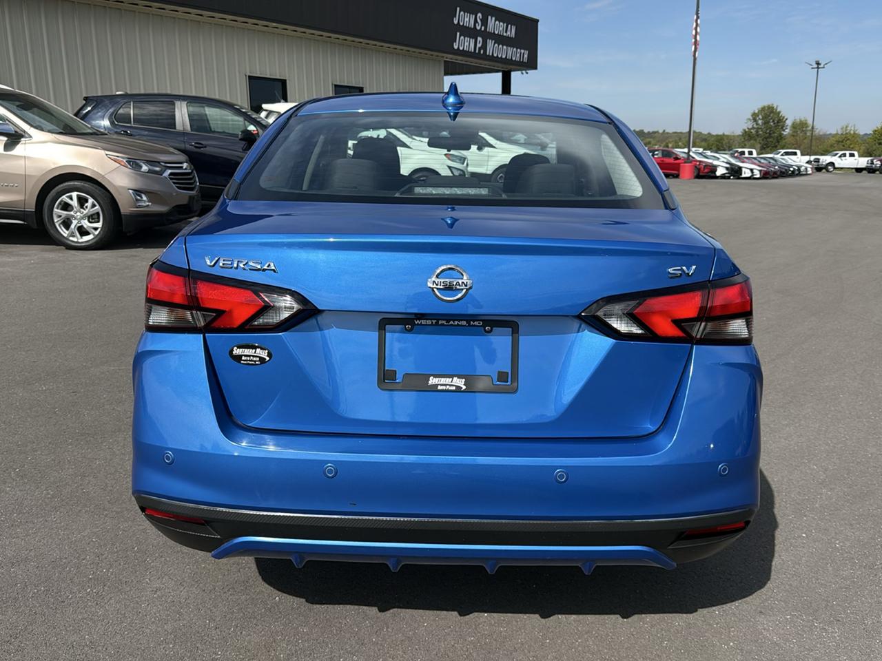 Nissan Versa SV 4D Sedan 2020