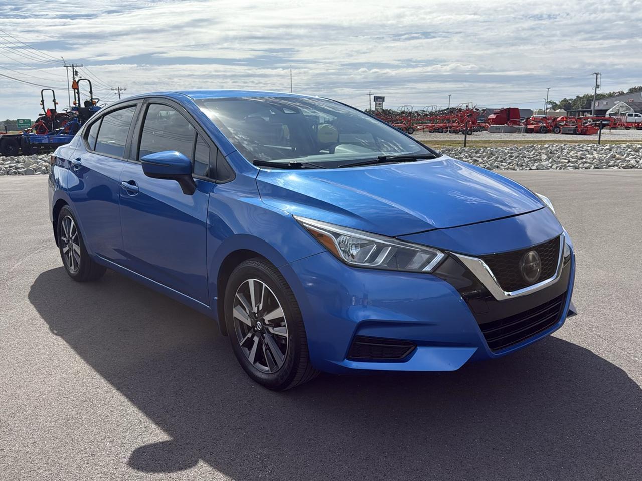 Nissan Versa SV 4D Sedan 2020