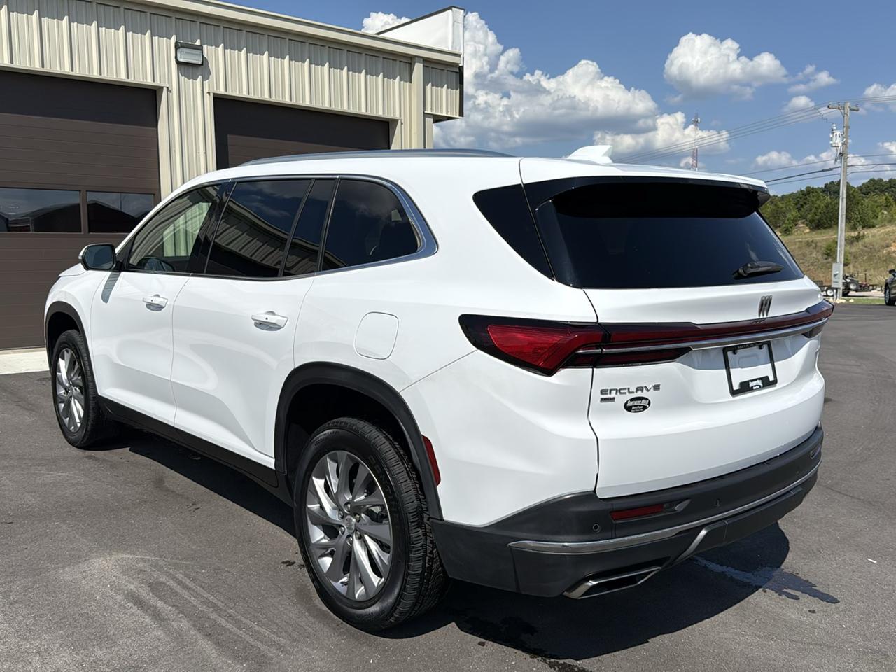 Buick Enclave Preferred 4D SUV AWD 2025