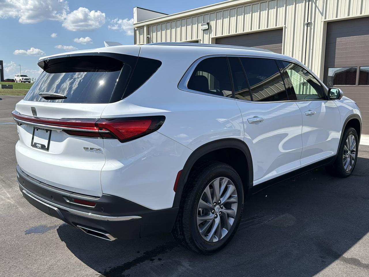 Buick Enclave Preferred 4D SUV AWD 2025
