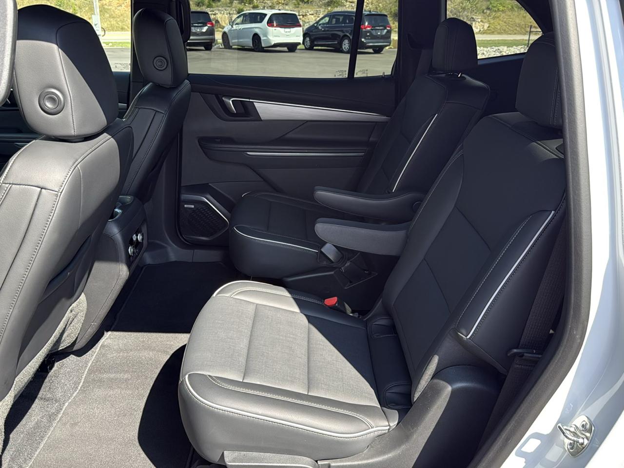 Buick Enclave Preferred 4D SUV AWD 2025
