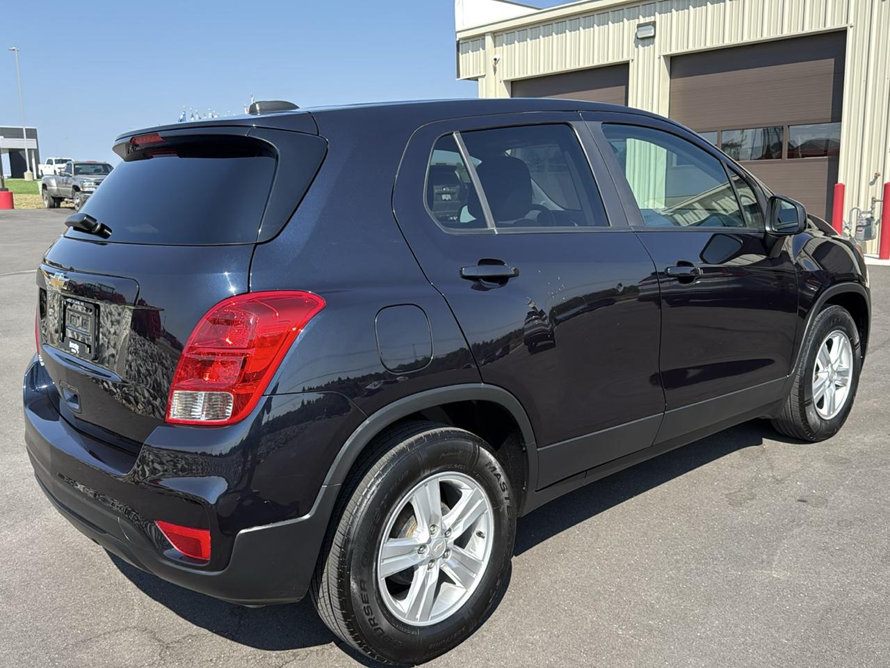 Chevrolet Trax LS 4D SUV FWD 2022