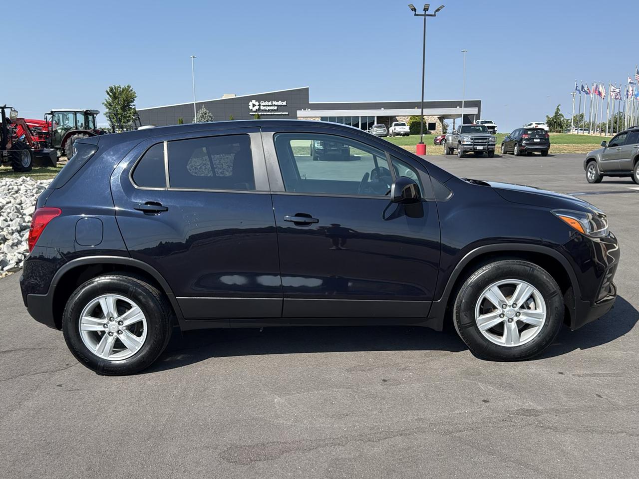 Chevrolet Trax LS 4D SUV FWD 2022