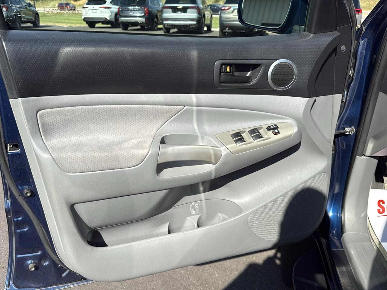 Toyota Tacoma Prerunner SR5 Double Cab V6 at 2008