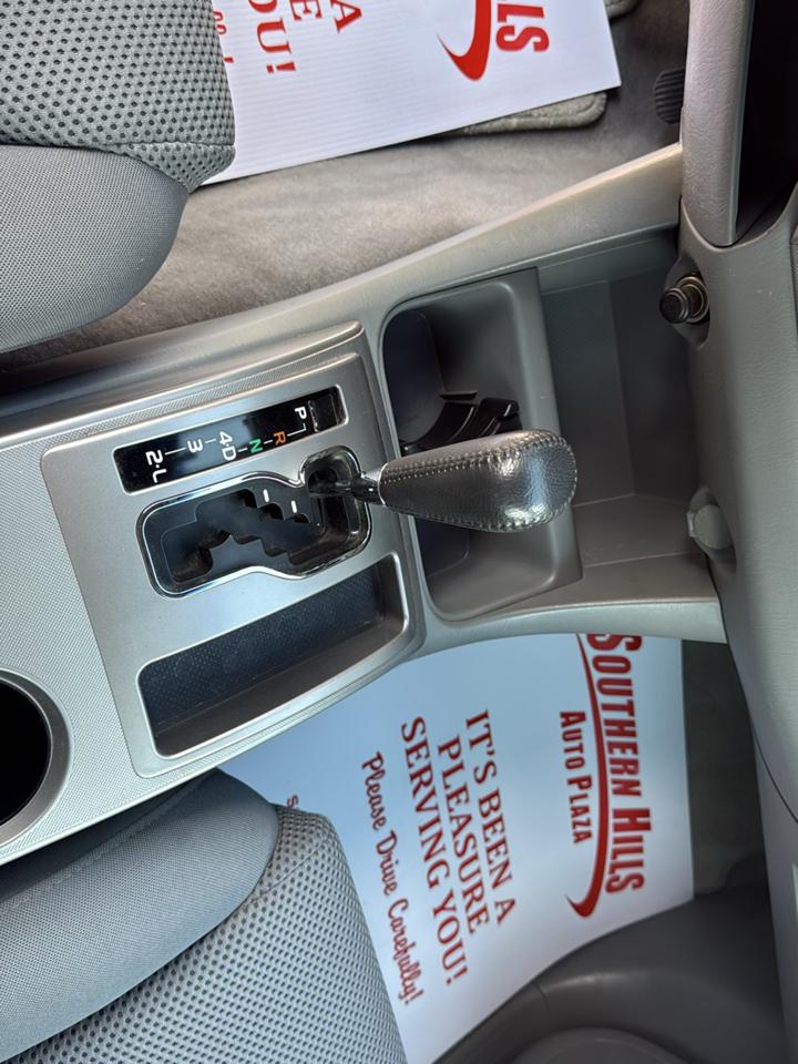 Toyota Tacoma Prerunner SR5 Double Cab V6 at 2008