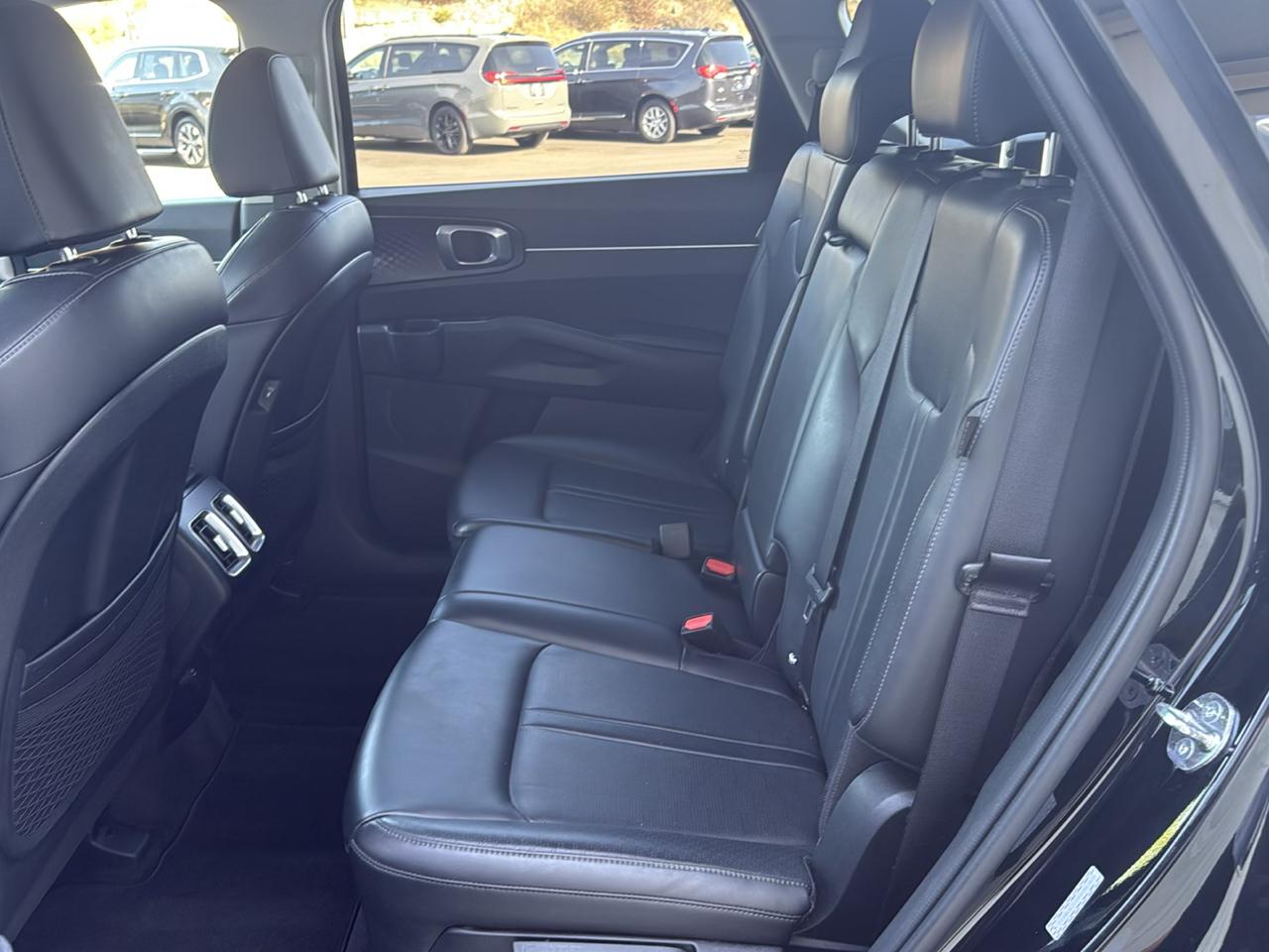 Kia Sorento S 4D SUV AWD 2024
