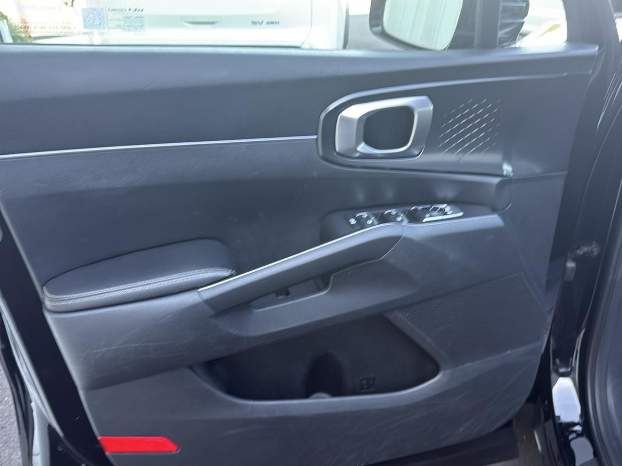 Kia Sorento S 4D SUV AWD 2024