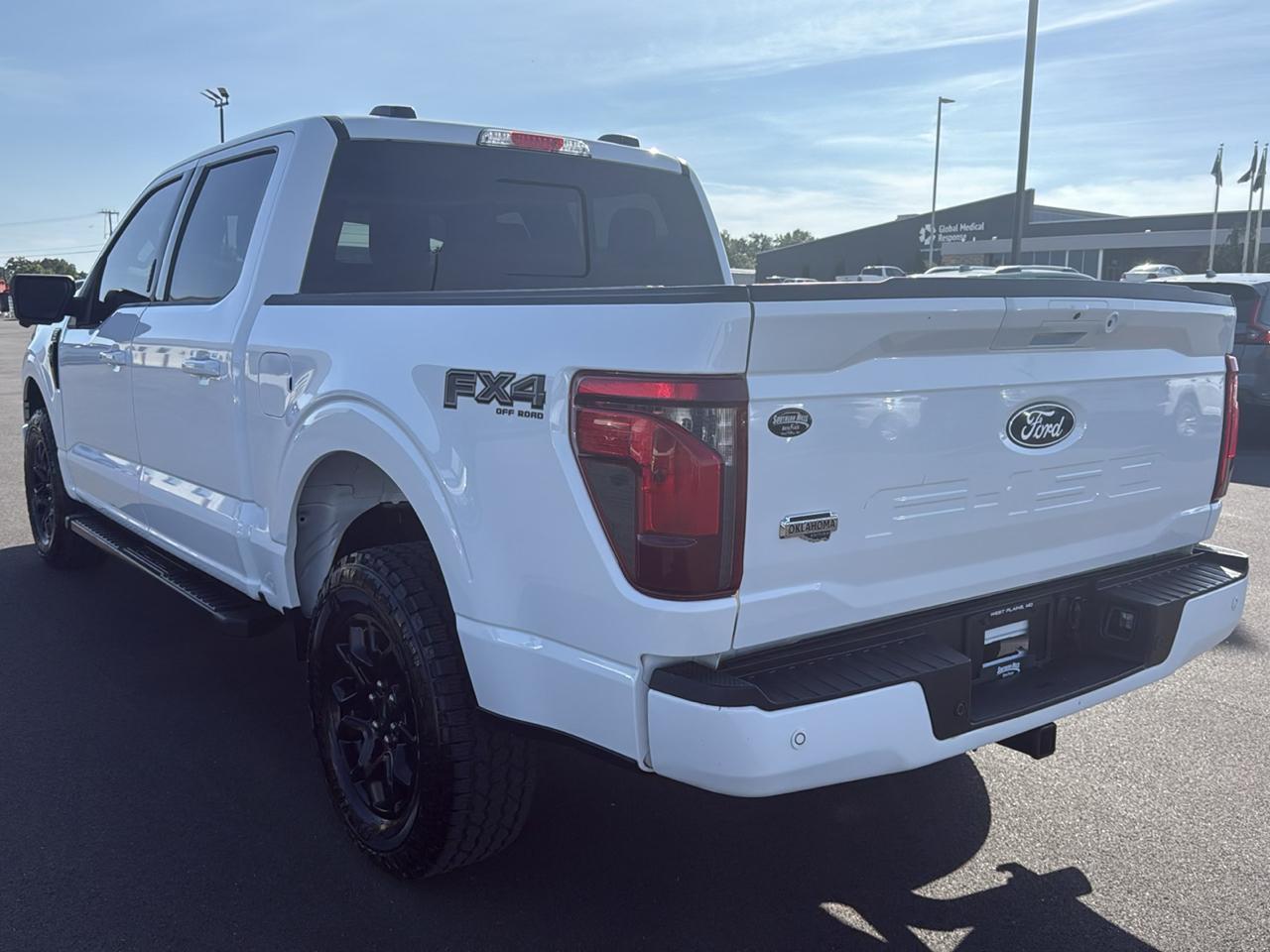 Ford F-150 photo 3