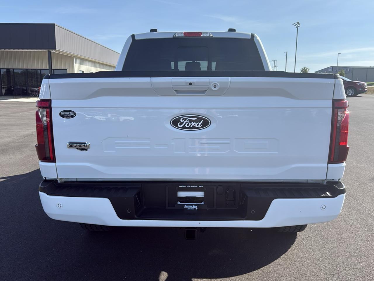 Ford F-150 photo 4