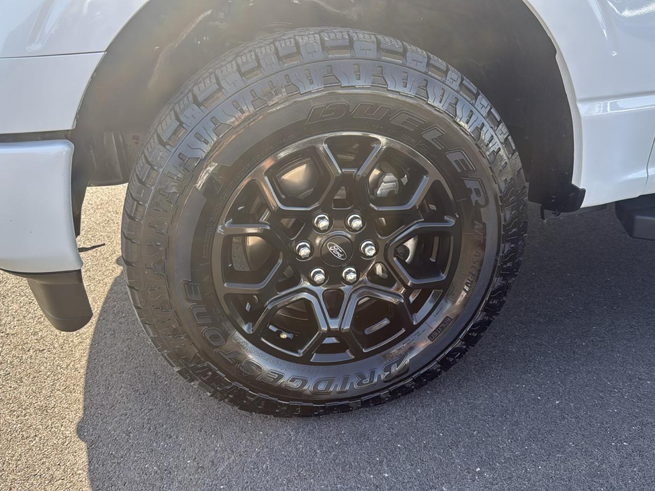 Ford F-150 photo 10