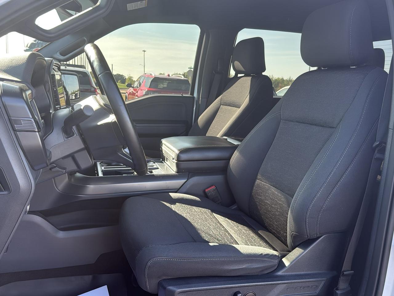 Ford F-150 photo 12