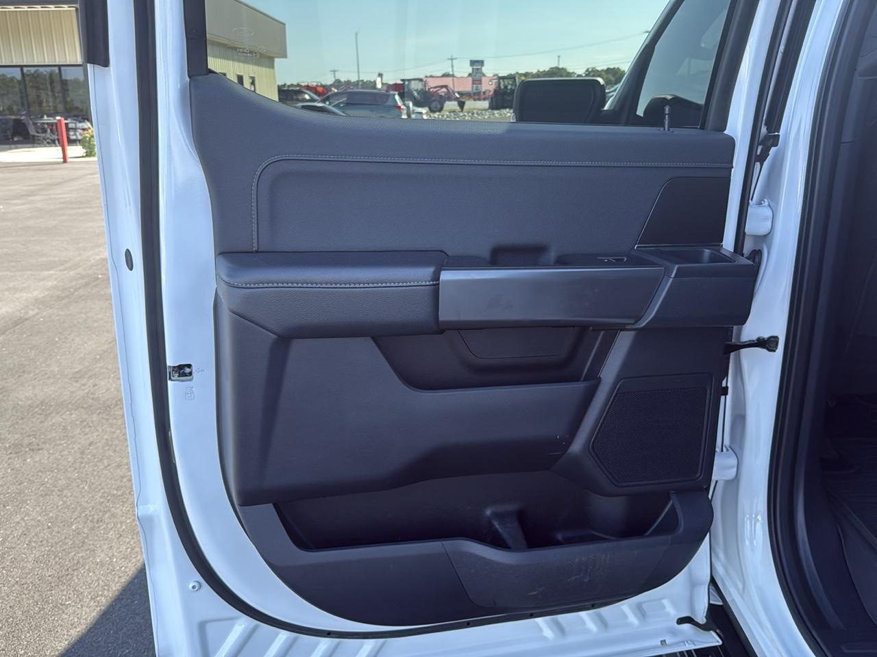 Ford F-150 photo 16
