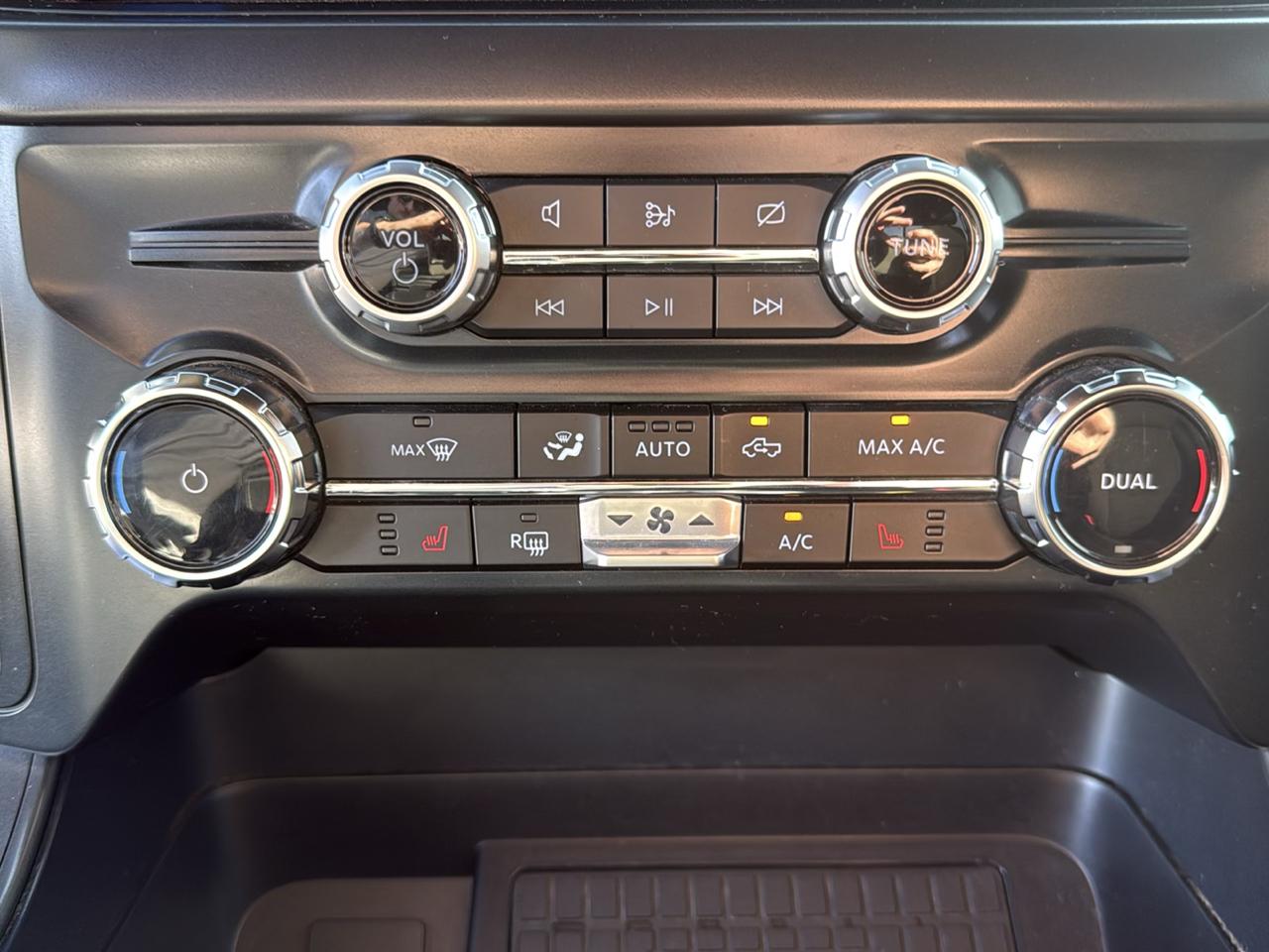 Ford F-150 photo 23