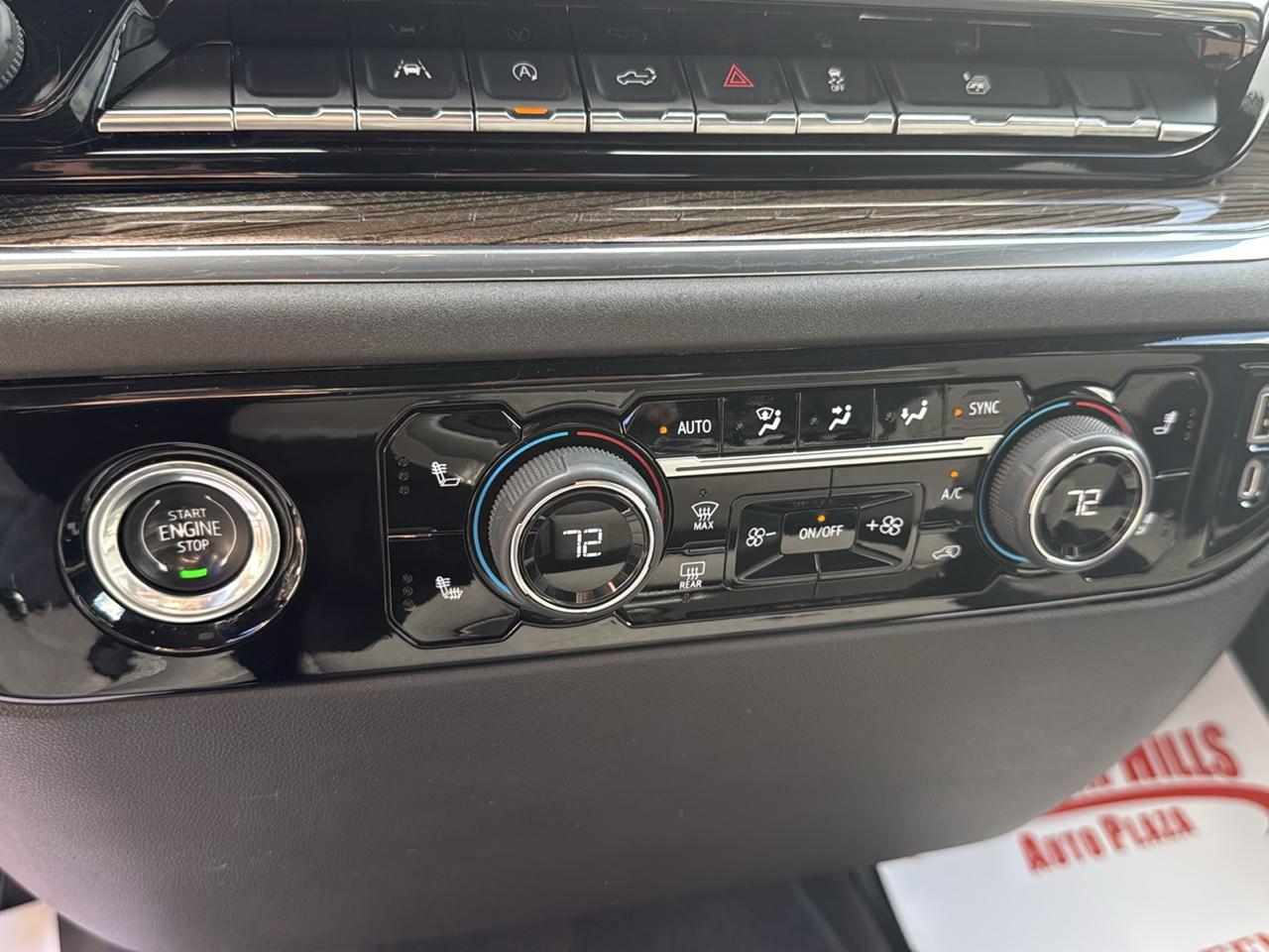 Chevrolet Silverado photo 21