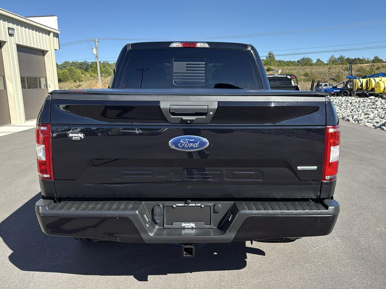 Ford F-150 photo 4
