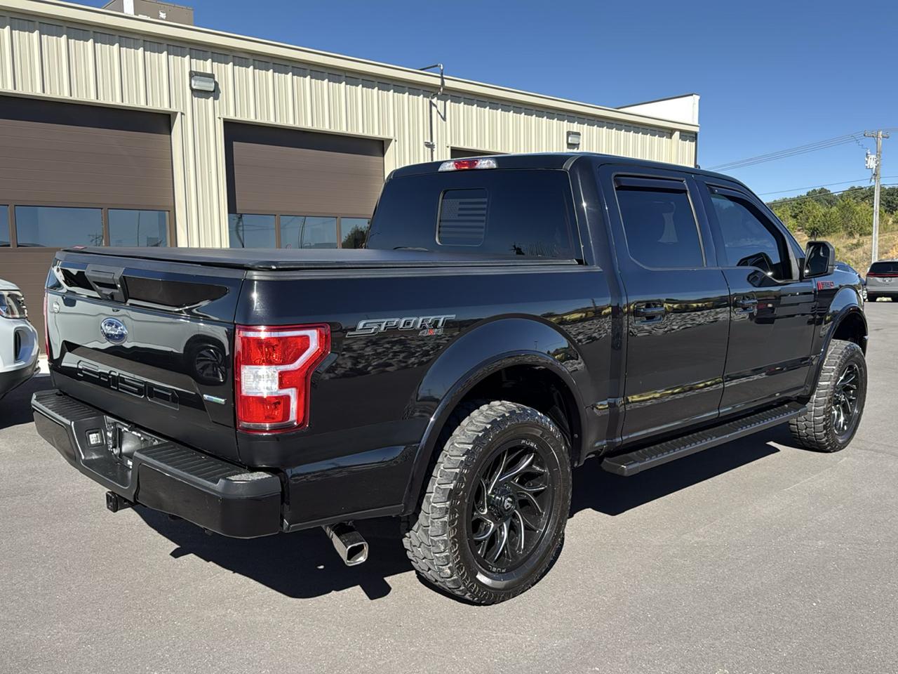 Ford F-150 photo 6