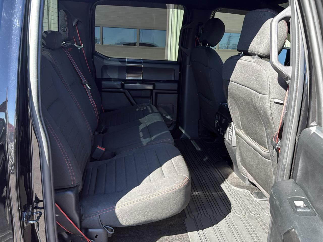 Ford F-150 photo 13