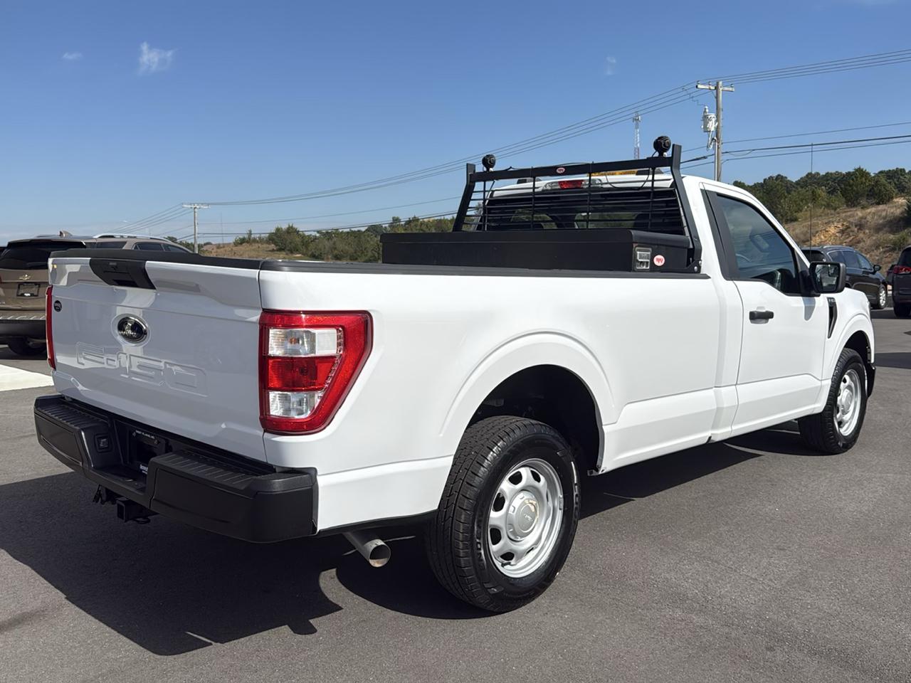 Ford F150 XL Reg Cab 2WD 122 2021