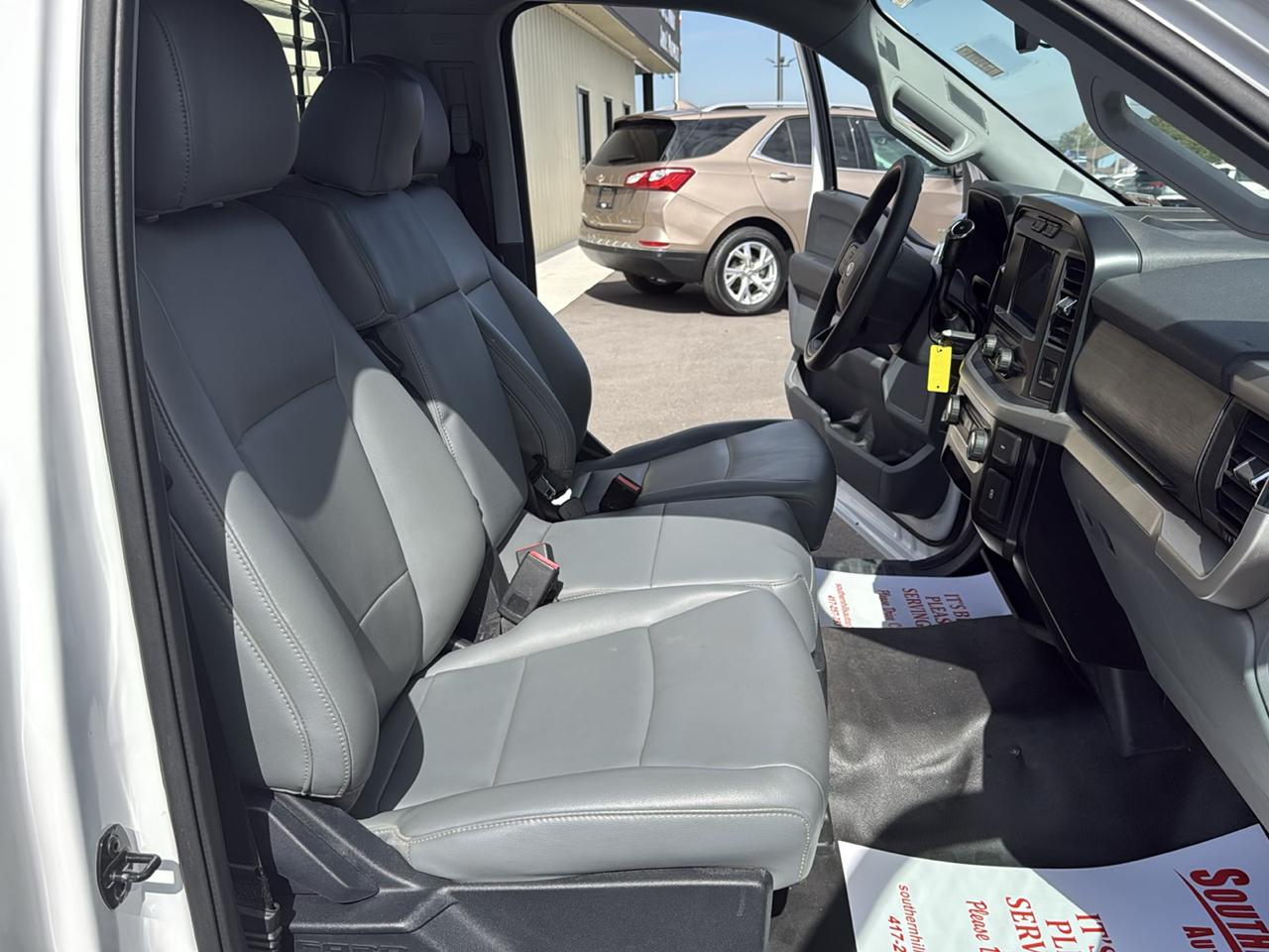 Ford F150 XL Reg Cab 2WD 122 2021