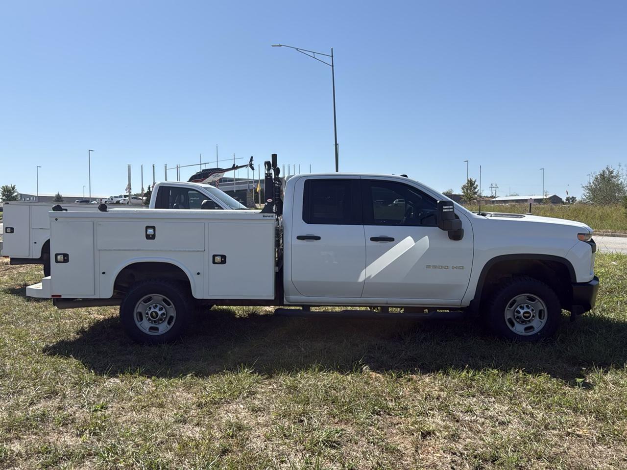 Chevrolet Silverado photo 5