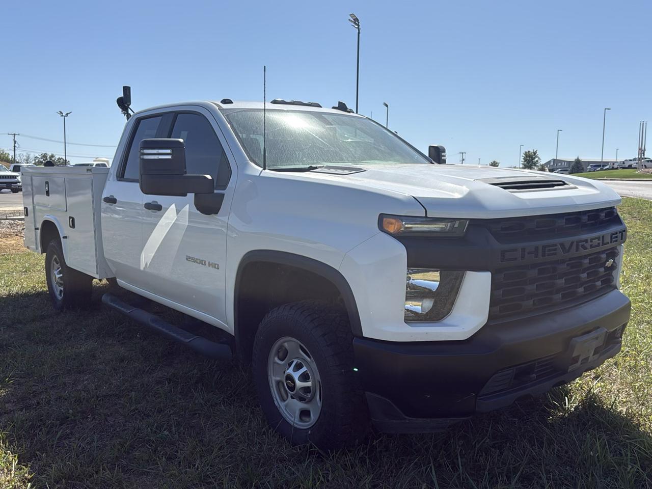 Chevrolet Silverado photo 6