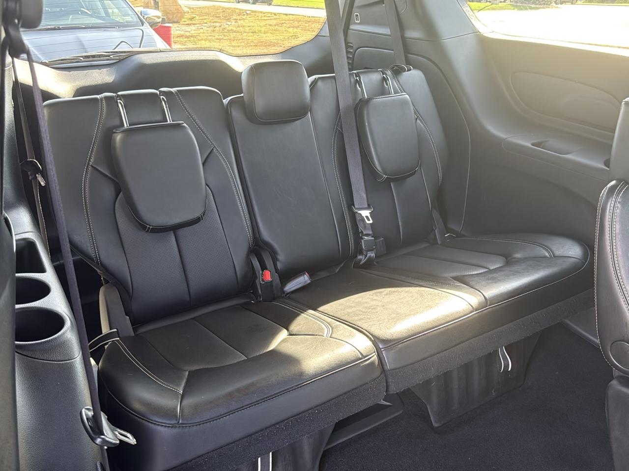 Chrysler Pacifica Select 4D Wagon 2025