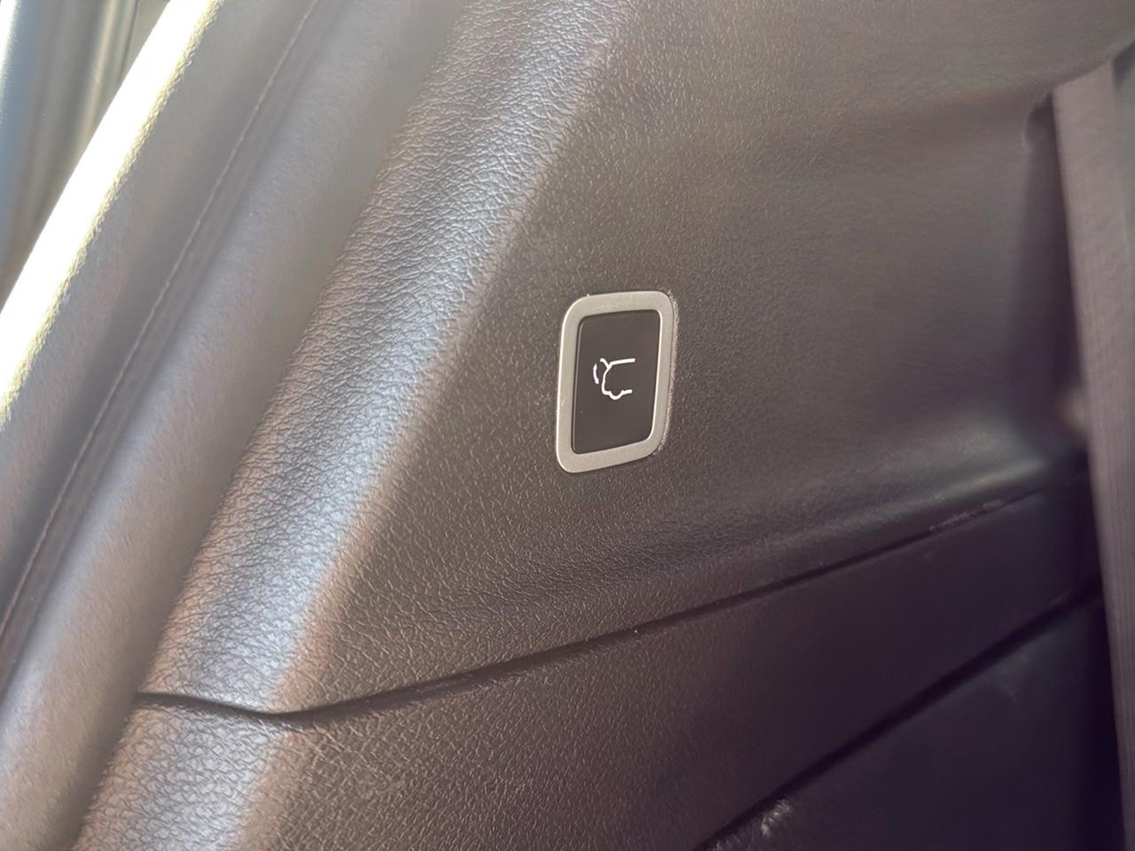Chrysler Pacifica Select 4D Wagon 2025