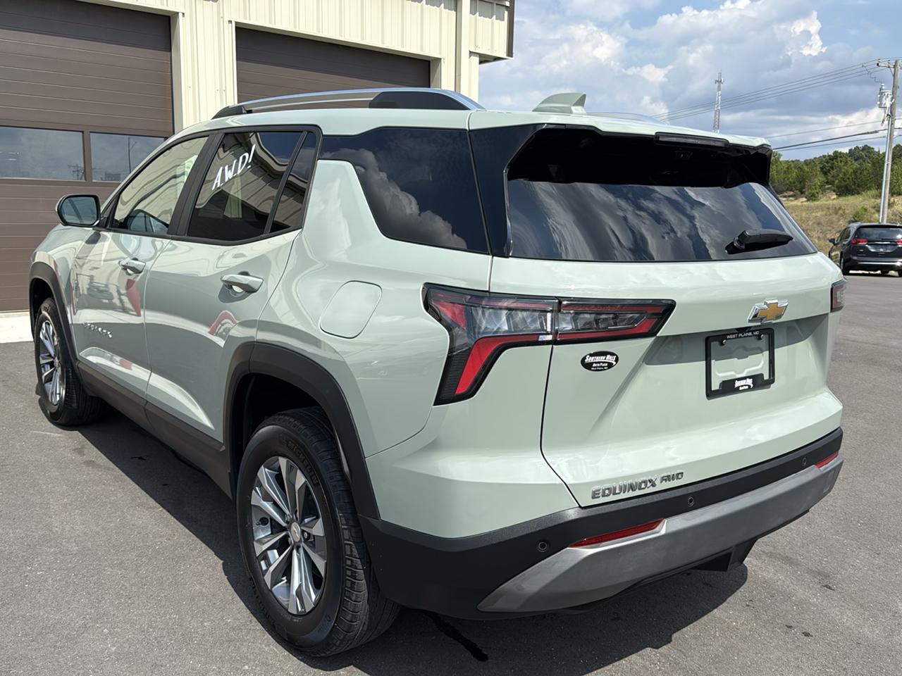 Chevrolet Equinox LT 4D SUV AWD 2025