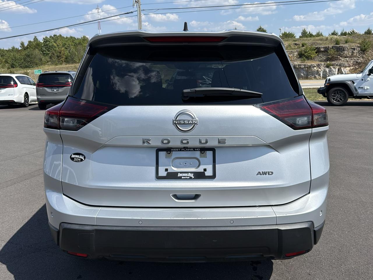 Nissan Rogue S 4D SUV AWD 2024