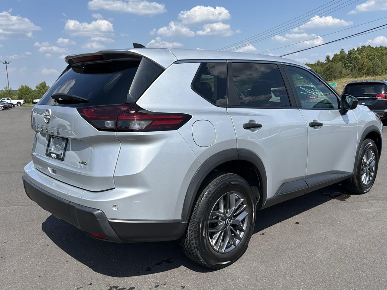 Nissan Rogue S 4D SUV AWD 2024