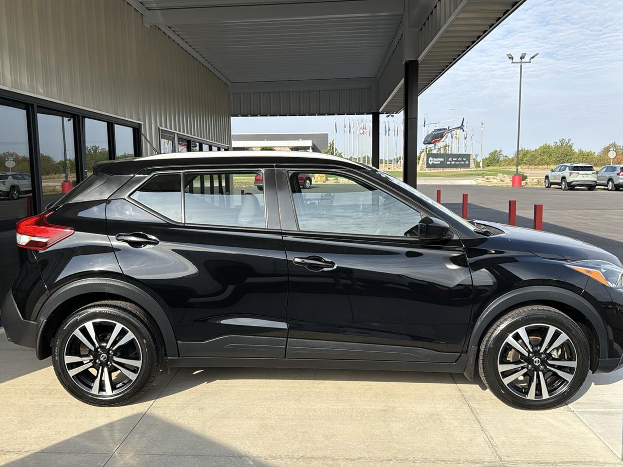 Nissan Kicks photo 5