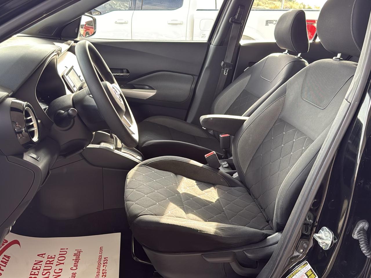 Nissan Kicks photo 9