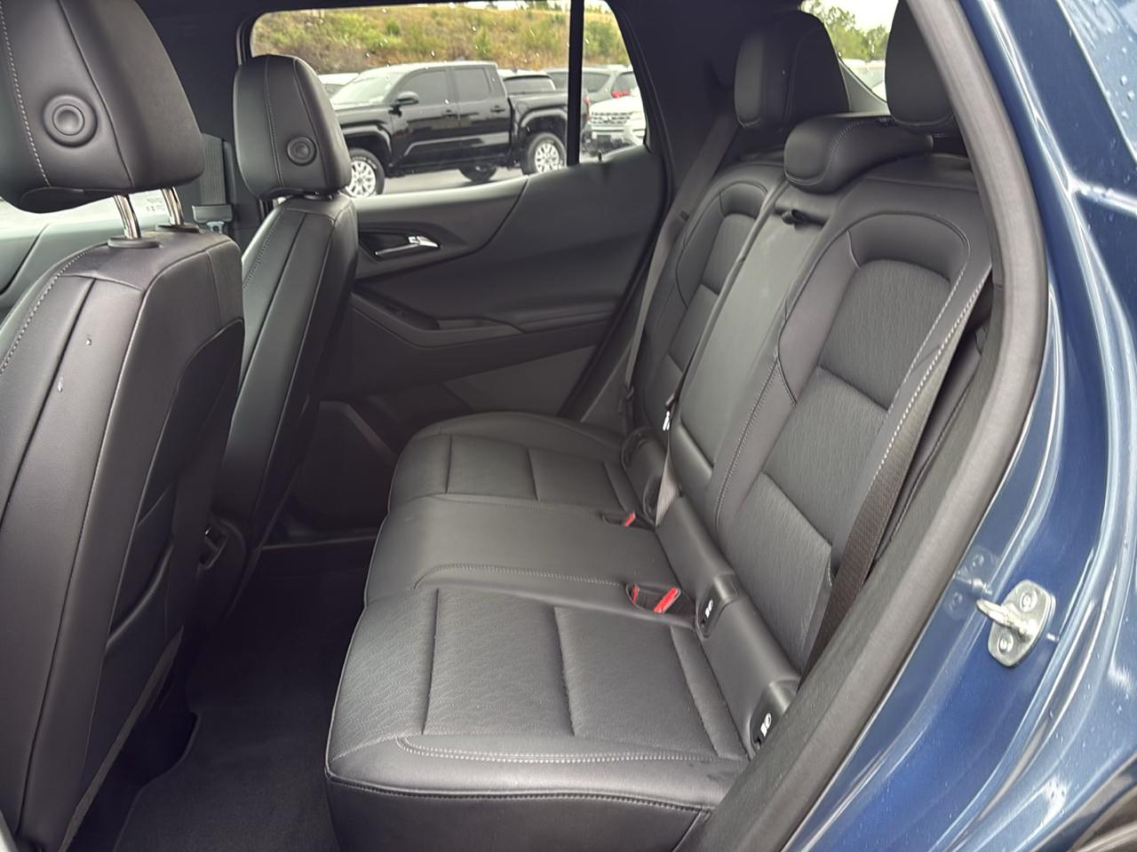 Chevrolet Equinox photo 13