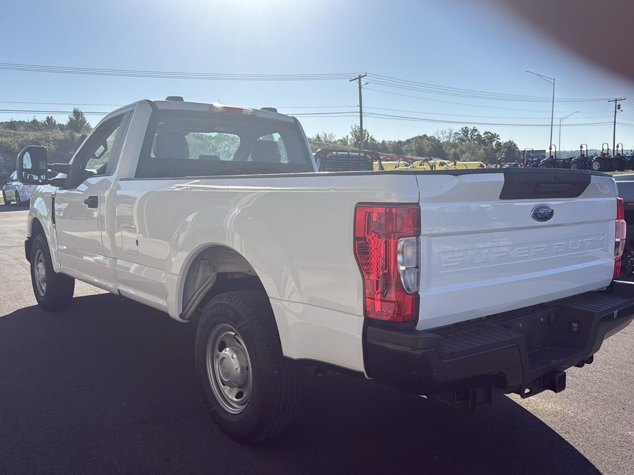 Ford F-250SD photo 2