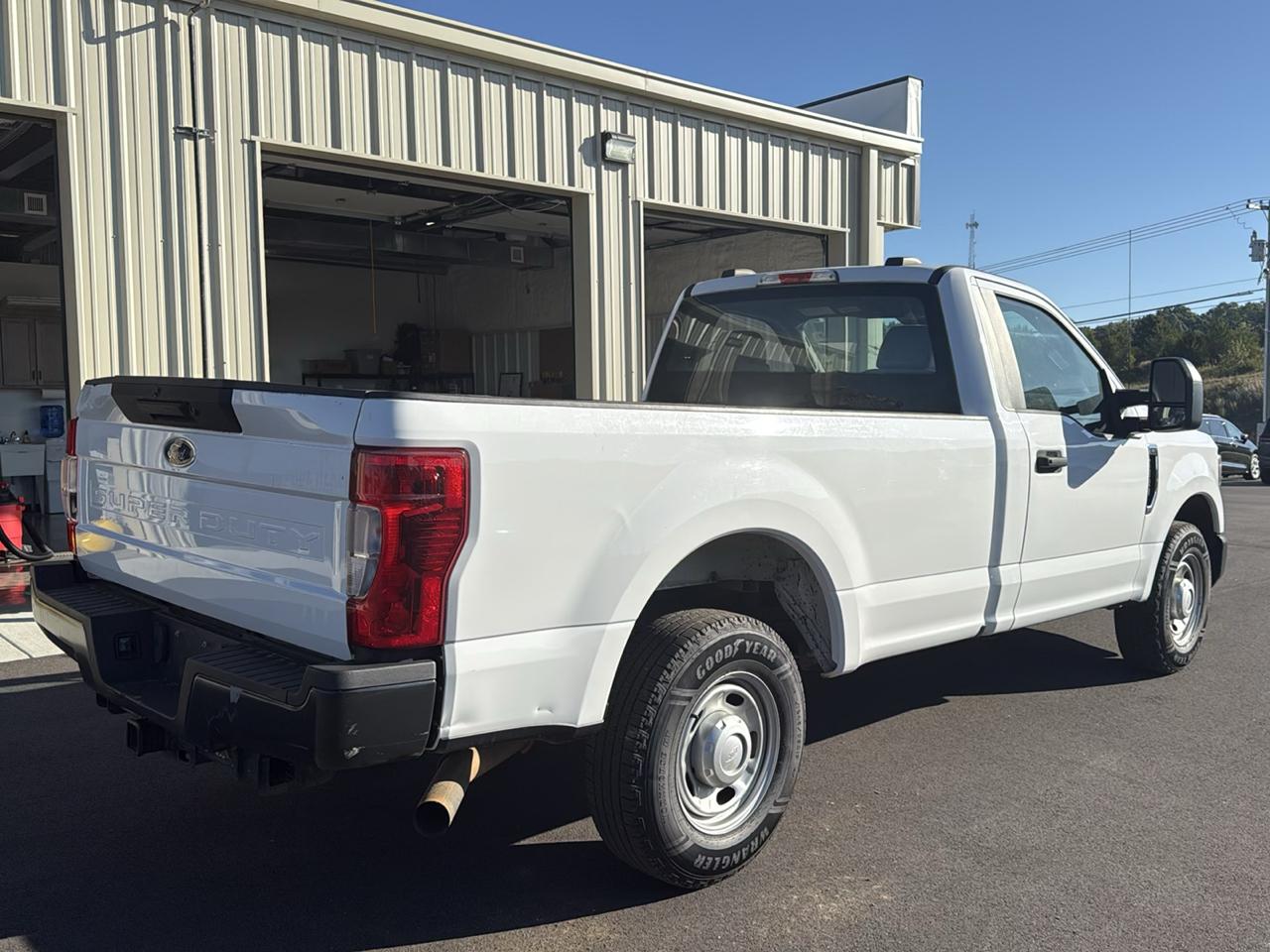 Ford F-250SD photo 3