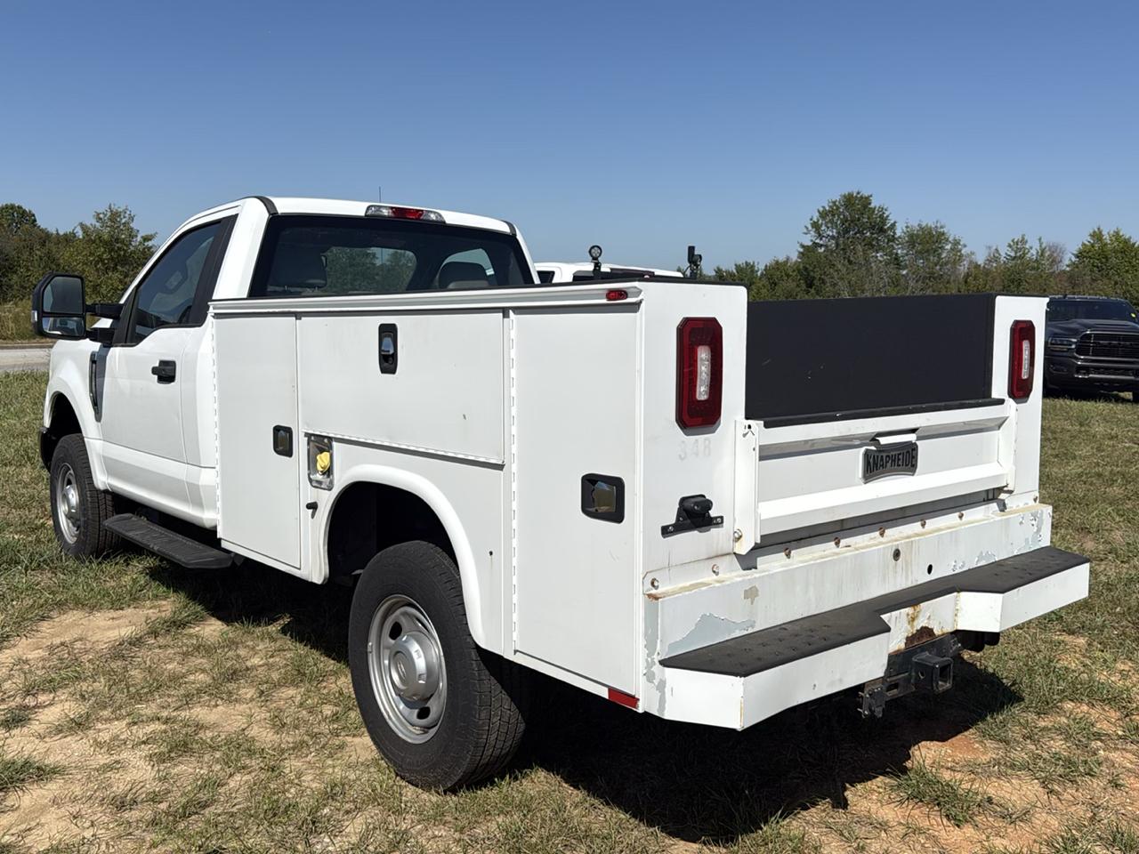 Ford F-250SD photo 3