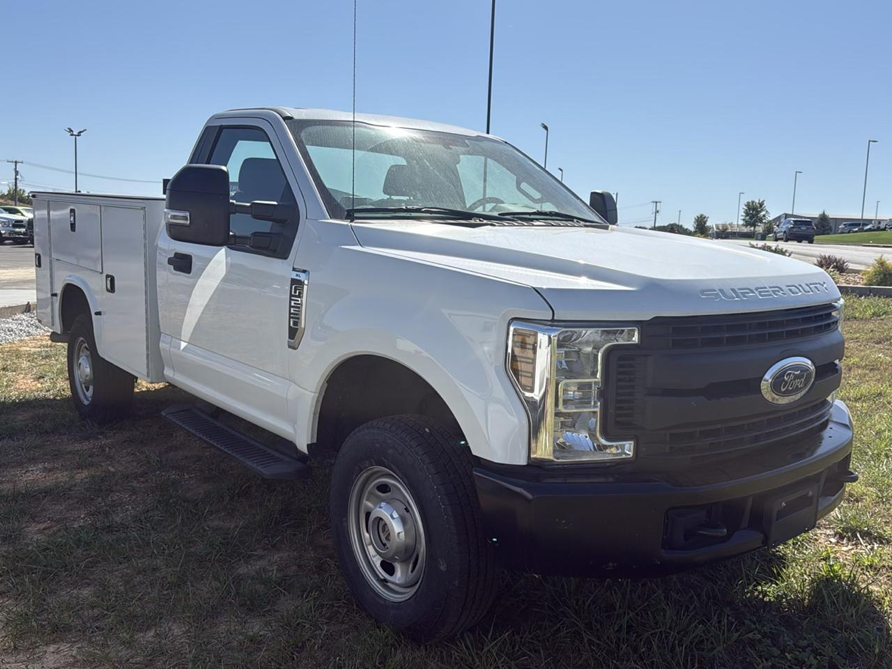 Ford F-250SD photo 6